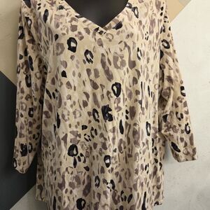 Belle Kim Gravel Women's Leopard Print Shirt